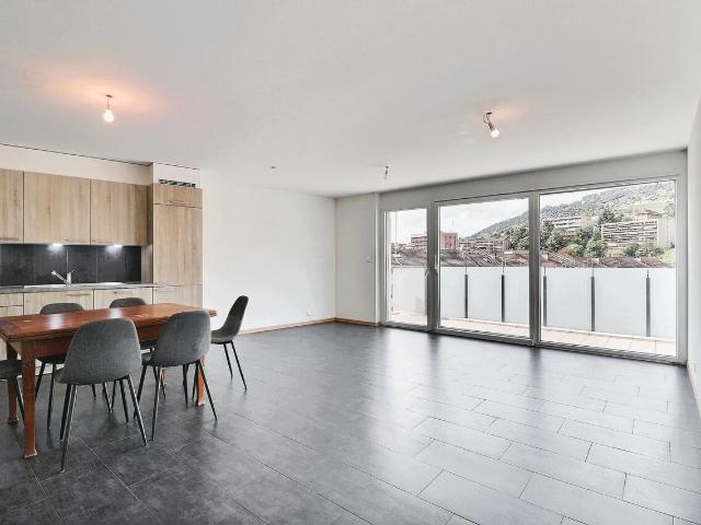 Grosses 3,5 Zimmer / Neubau