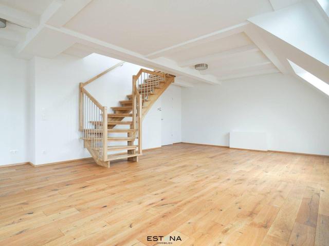 Großzügig gestaltete Dachgeschoss Maisonette mit 2 Wintergärten und Terrasse | Erstbezug
