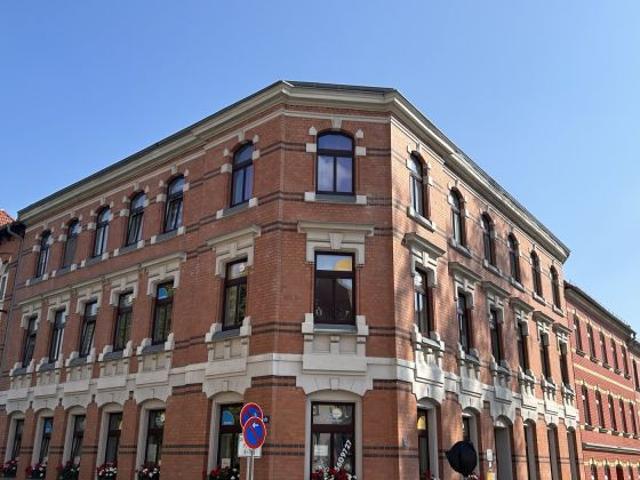 Großzügige 4 Raum Whg. mit Balkon, Dachterrasse, Whirlpool Wanne und Tageslichtbad! Vermietet!