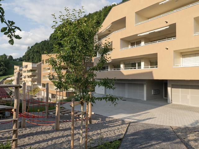 Grosszügige 4½ Zimmer Eigentumswohnung an einzigartiger Lage
