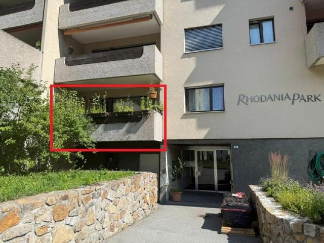Dauermiete Grosszügige 4 1/2 Wohnung für Davoser Familie Optional mit Büro