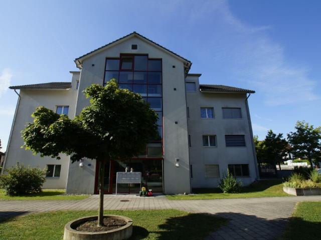Grosszügige 4 1/2 Zimmerwohnung in familienfreundlichem Quartier