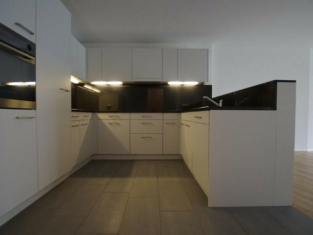 Grosszügige 4.5 Zi. Wohnung an bevorzugter Lage