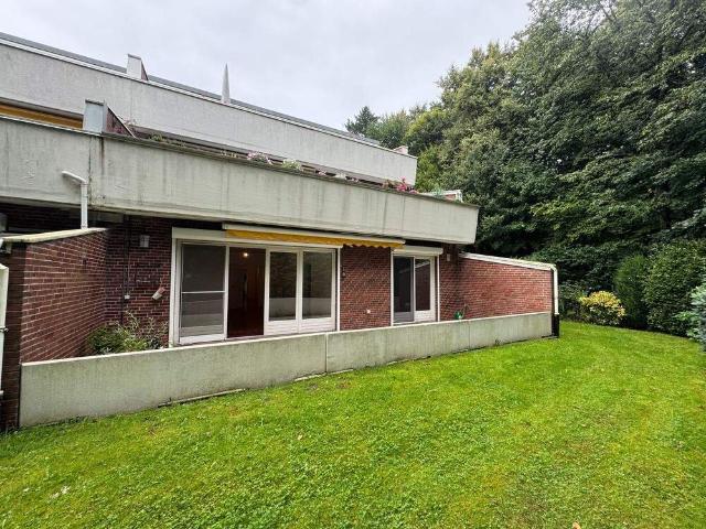 Großzügige 5 Zimmer Erdgeschosswohnung mit Süd West Terrasse in Bremen St. Magnus