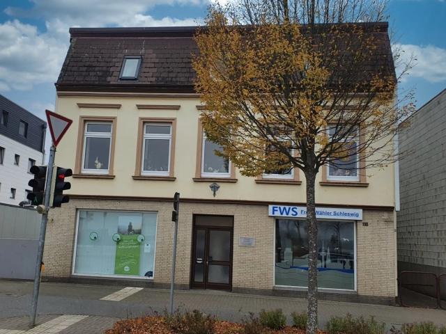 Großzügige 6 Zimmer Wohnung mit Schleiblick in Schleswig
