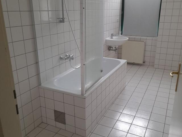 Großzügige 2 Zimmer Wohnung in Kaltenleutgeben