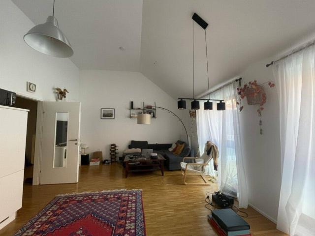 Großzügige 2 Zimmer Dachgeschoßwohnung in der Grazer Innenstadt! Geförderte Wohnung mit unbefristetem Mietvertrag