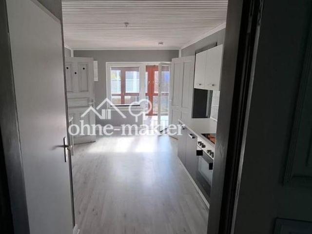 Großzügige 3 Zimmer Wohnung mit Sommergarten & Balkon in Westerrade