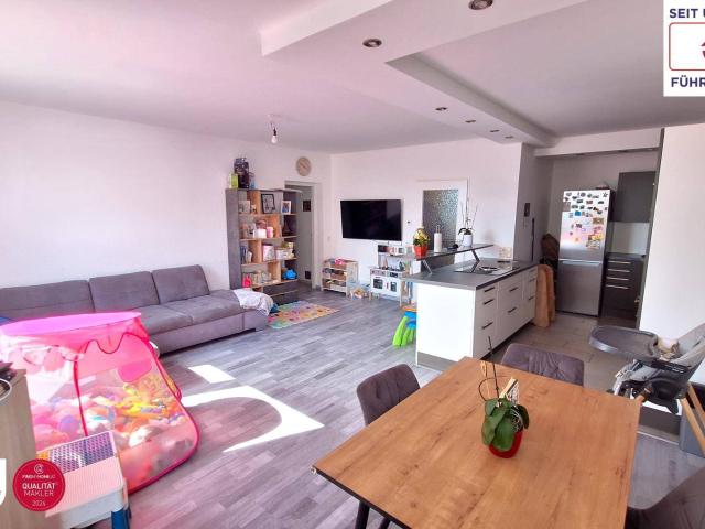 Großzügige 3 Zimmer Wohnung im Herzen Schwechats