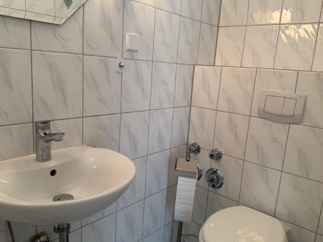 Großzügige 3 Zimmer Wohnung in gepflegtem Zweifamilienhaus In Hamburg Schnelsen