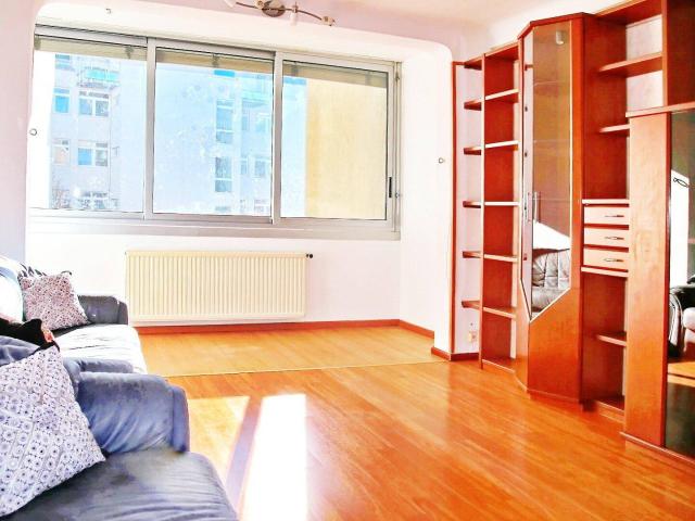 Großzügige 3 Zimmerwohnung in zentraler Ruhelage!