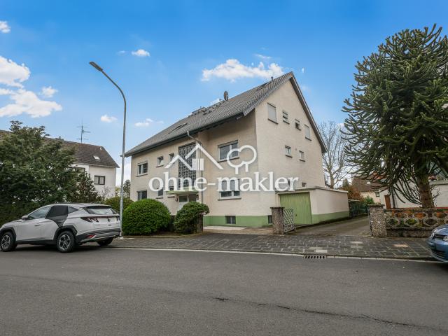 Willkommen in Ihrem neuen Zuhause: Großzügige, lichtdurchflutete 3 Zimmer Wohnung mit Balkon