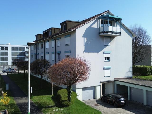 Grosszügige 3.5 Dachzimmer Wohnung in Muttenz