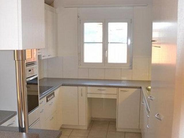 Grosszügige 3.5 Zimmer Dachgeschoss Wohnung im schönen Pfungen!