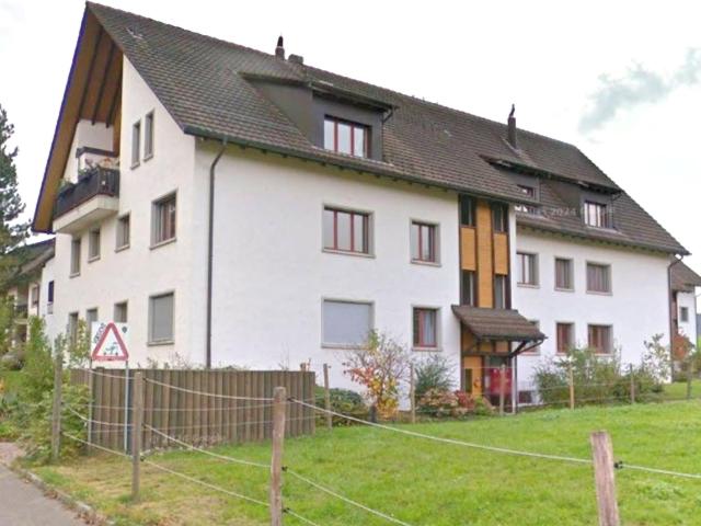 Grosszügige und ruhig gelegene 5.5 Zimmer Maisonettewohnung zu vermieten