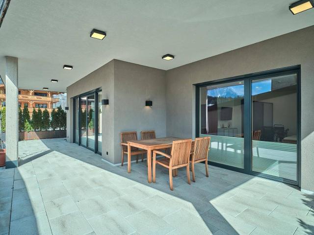 Großzügige variable Gewerbeeinheit in Oberndorf in Tirol