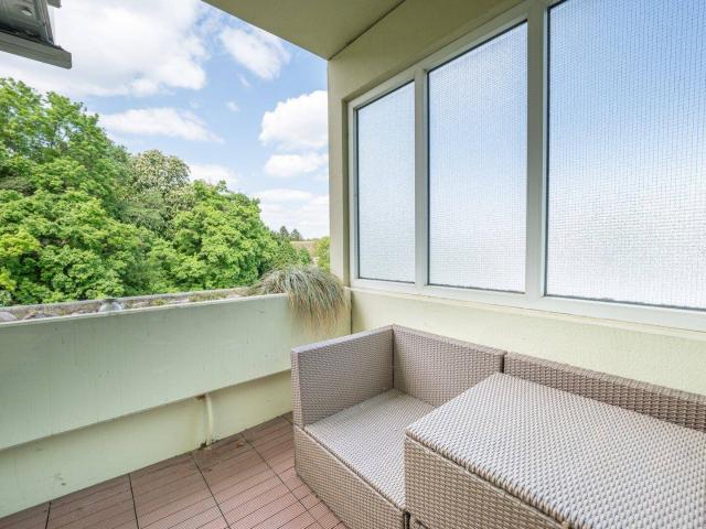 Großzügige Wohnung mit blick in den Schlosspark