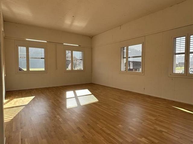 Grosszügige Büro / Gewerberäumlichkeiten