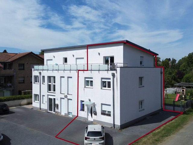 Großzügige Doppelhaushälfte mit ca. 152m² Wfl. in guter Lage von Königswinter Oberpleis zu verk