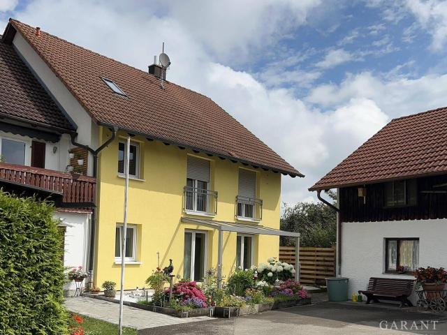 Großzügige Doppelhaushälfte in familienfreundlicher Lage von Fürstenfeldbruck Puch