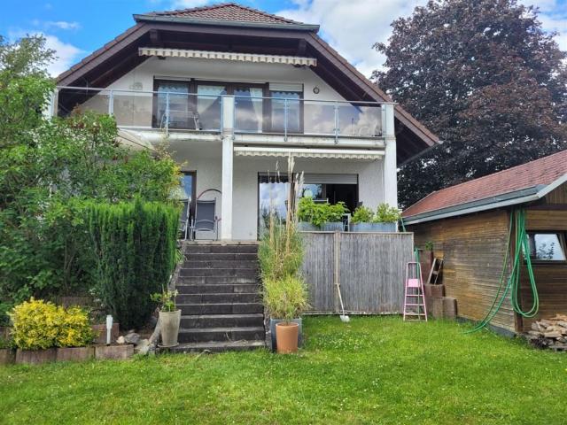 PREISREDUZIERUNG* Großzügige Erdgeschosswohnung mit Garten, Terrasse & Garage