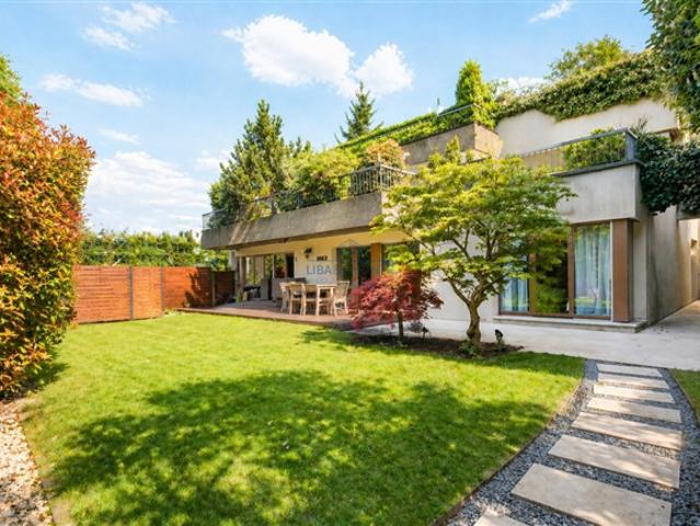 Grosszügige Gartenwohnung an bevorzugter Lage
