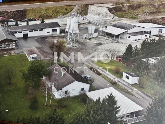 Großzügige Gewerbefläche mit Top Anbindung in Reichersdorf