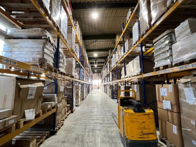 Großzügige Hallenflächen in verkehrsgünstiger Lage