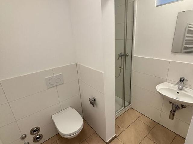 Grosszügige helle 2 Zimmerwohnung