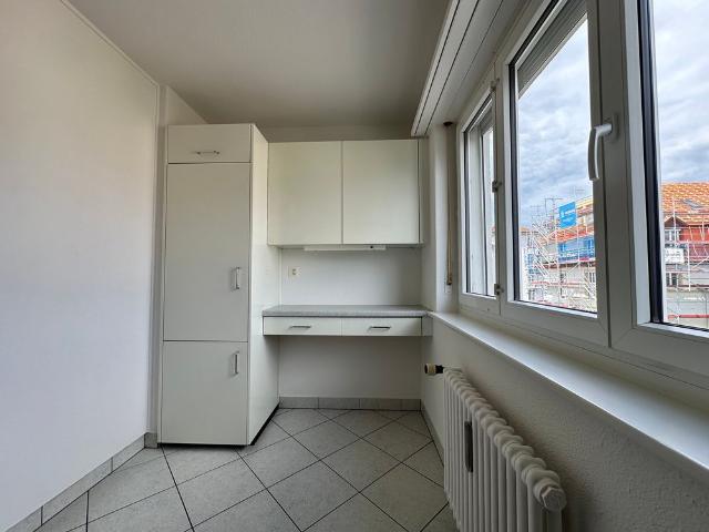 grosszügige, helle 3.0 Zimmer Wohnung