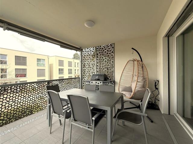 Grosszügige, moderne 4.5 Zimmer Wohnung an attraktiver Lage