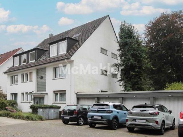 Großzügige Souterrainwohnung mit Terrasse und Blick ins Grüne in begehrter Lage von Essen Heidhausen