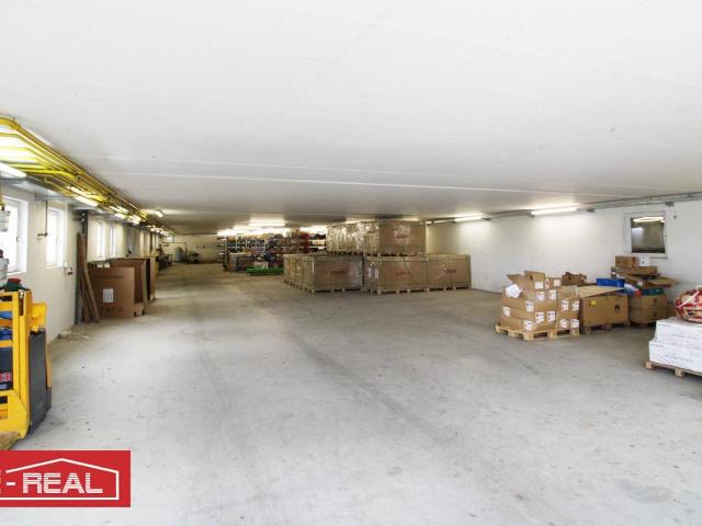 Großzügiger Lagerraum in Gramastetten