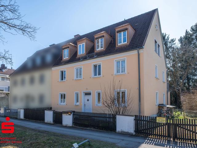 Großzügiges 3 Familienhaus mit Potenzial! Eine Seltenheit in Toplage Gern