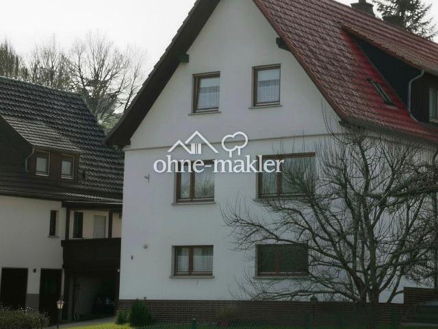 Großzügiges 2 Parteienhaus