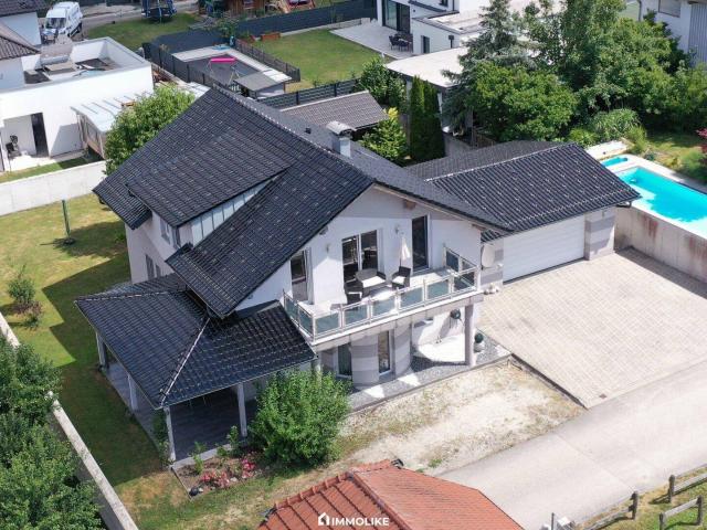 Großzügiges 6 Zimmer Einfamilienhaus | 5 Schlafzimmer | 804 m² Grundstück | Doppelgarage | Laakirchen