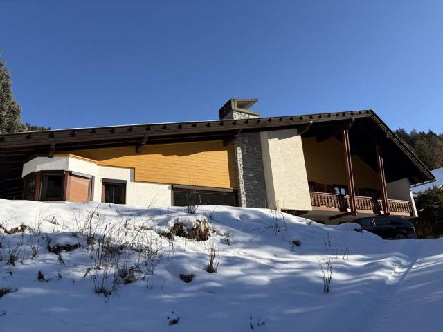 Großzügiges Almhaus mit vielen Ausbaumöglichkeiten