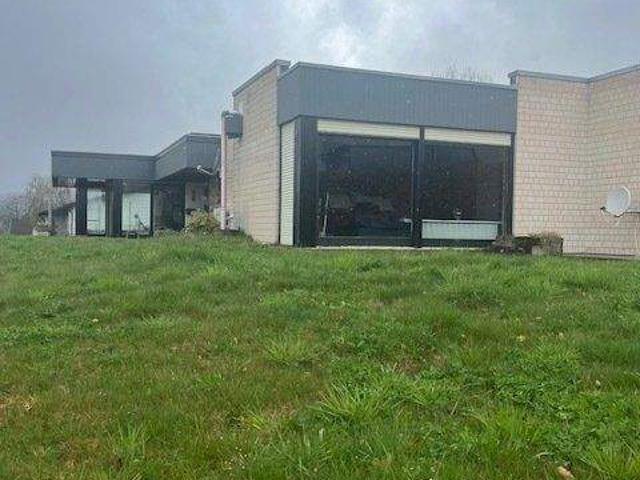 Großzügiges Architektenhaus in Beckingen Viel Platz für Ihre Familie