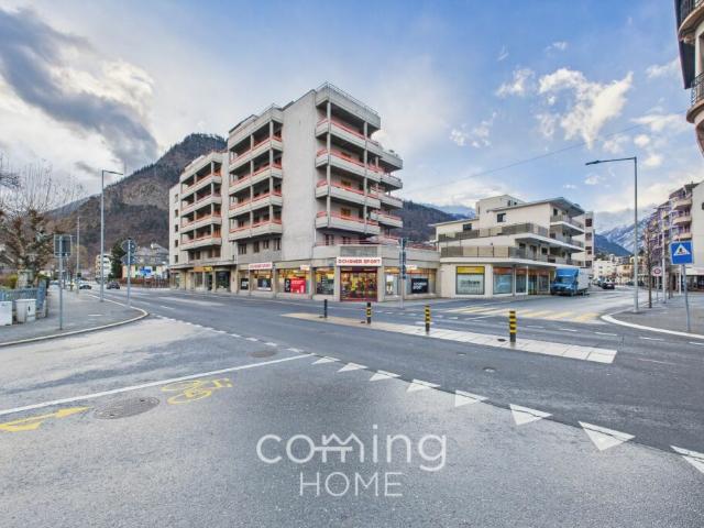 Grosszügiges Gewerbelokal in Visp 720 m² Nutzfläche an der Kantonsstrasse