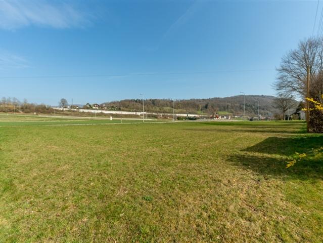 Grosszügiges Grundstück für Ihr Bauprojekt