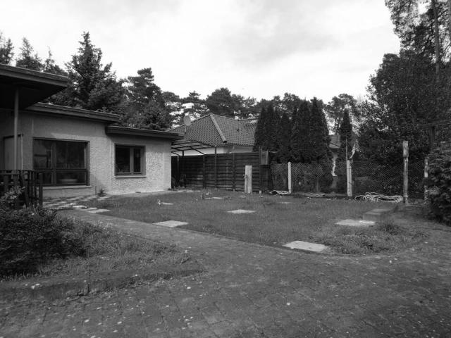 Großzügiges Grundstück für Ihre Zukunftsträume charmantes Haus inklusive!