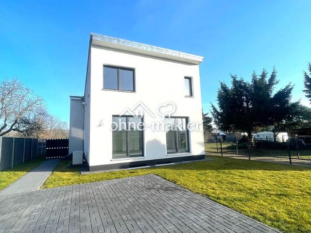 Großzügiges Doppelhaus, bezugsfertig