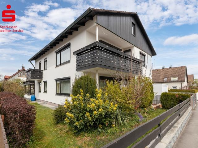 Großzügiges Dreifamilienhaus auf sonnigem Westgrundstück in absolut ruhiger Lage