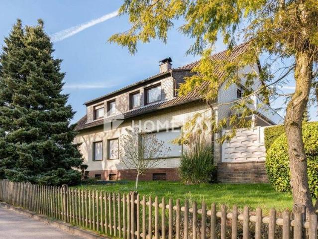 Großzügiges EFH mit Einliegerwohnung, traumhaftem Grundstück & vielseitigem Nutzungspotenzial