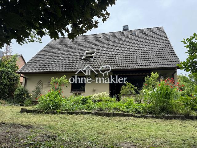 Großzügiges EFH/ZFH in Elmshorn zu verkaufen – ruhig gelegen, sehr gut angebunden. Provisionsfrei!