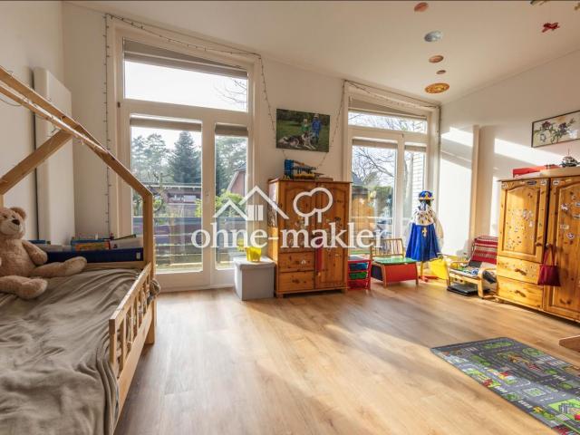 Großzügiges Ein /Zweifamilienhaus in bester Lage mit tollem Garten