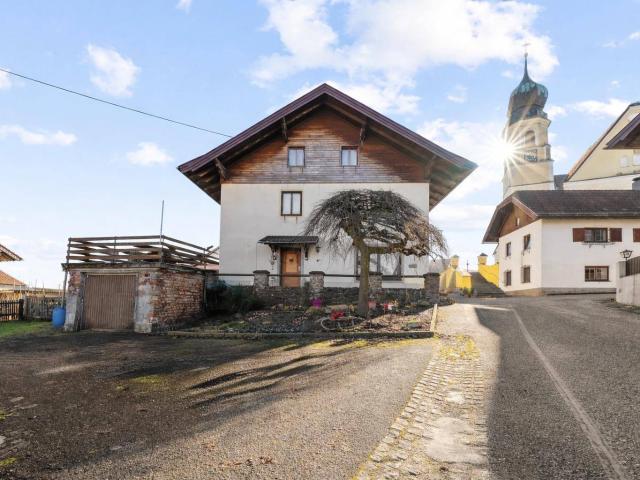 GROSSZÜGIGES EINFAMILIENHAUS MIT 215,22 M² IN FELDKIRCHEN BEI MATTIGHOFEN