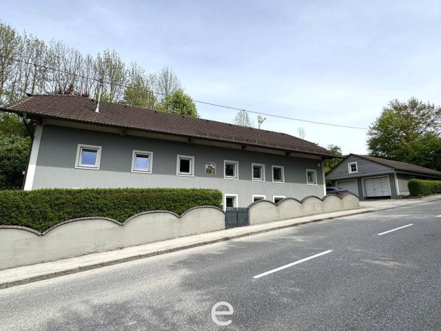 Großzügiges Einfamilienhaus mit XXL Doppelgarage & viel Potential in Steinerkirchen an der Traun