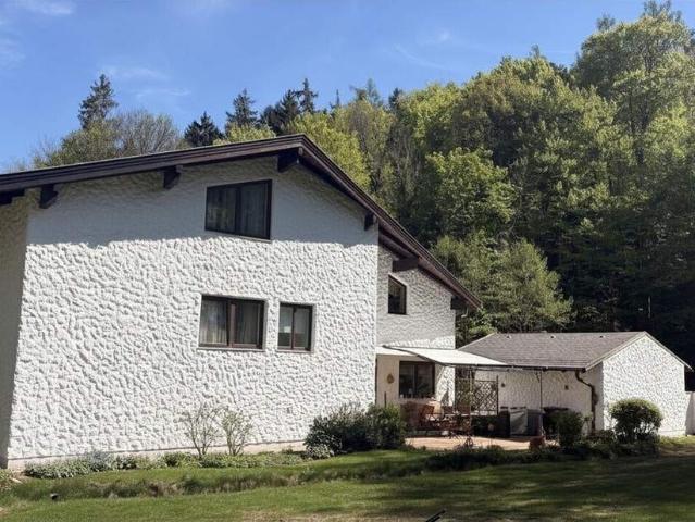 großzügiges Einfamilienhaus mit großem Garten im Speckgürtel von Wien