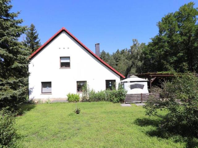 Großzügiges Einfamilienhaus mit großem Grundstück & Waldanteil in Theeßen
